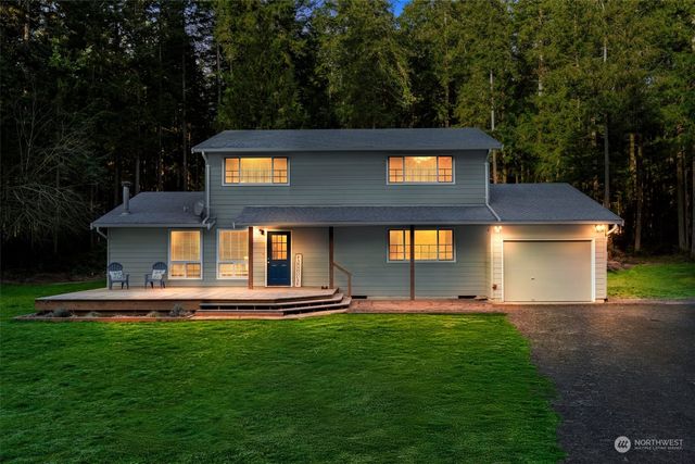 13387 Calico Place NW, Silverdale, WA 98383