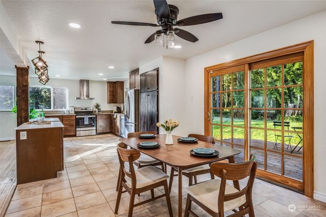 13387 Calico Place NW, Silverdale, WA 98383
