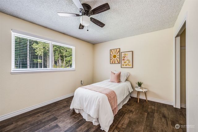 13387 Calico Place NW, Silverdale, WA 98383