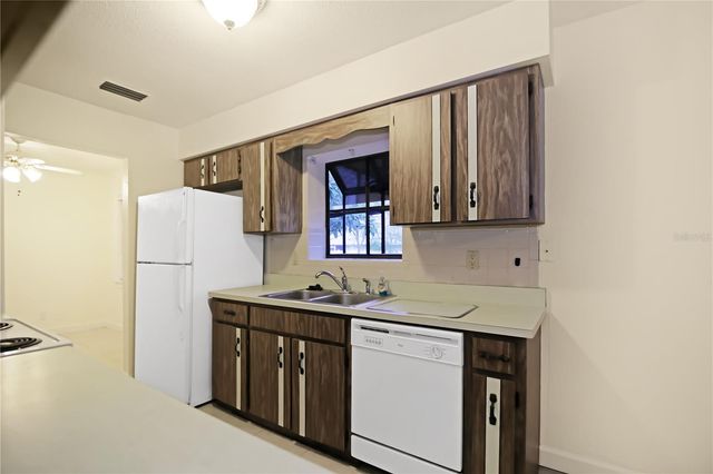 937 CHICKADEE DRIVE, Port Orange, FL 32127