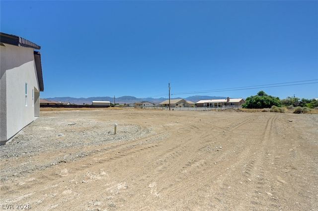 1871 South Manzanita Drive, Pahrump, NV 89048