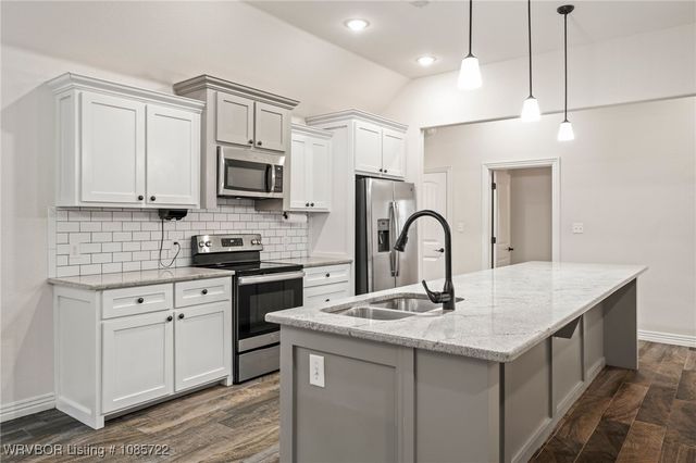 34420 Berryfrost Lane, Poteau, OK 74953