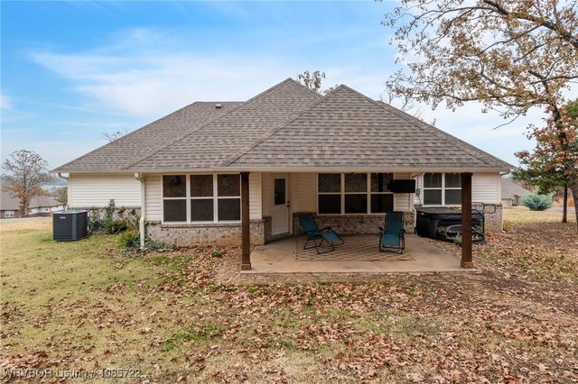 34420 Berryfrost Lane, Poteau, OK 74953