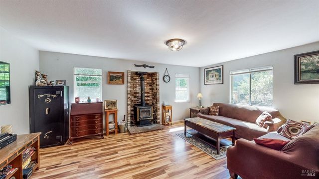 3240 Calistoga Rd, Santa Rosa, CA 95404