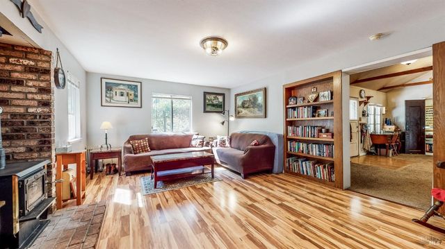 3240 Calistoga Rd, Santa Rosa, CA 95404
