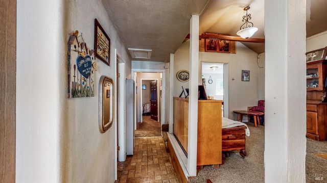 3240 Calistoga Rd, Santa Rosa, CA 95404