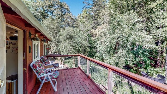 3240 Calistoga Rd, Santa Rosa, CA 95404