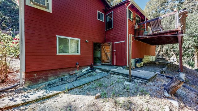 3240 Calistoga Rd, Santa Rosa, CA 95404