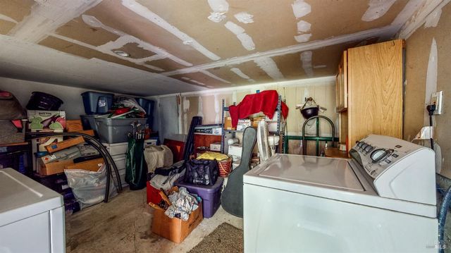 3240 Calistoga Rd, Santa Rosa, CA 95404