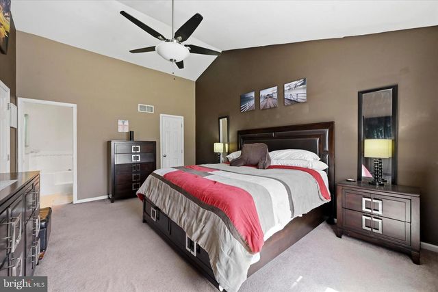 4305 RIDERS LN, Upper Chichester, PA 19061