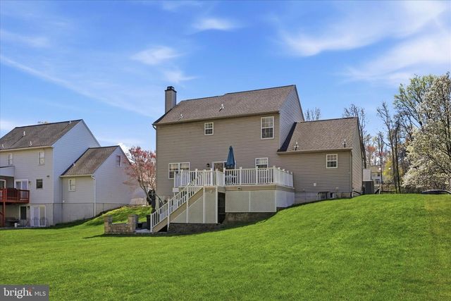4305 RIDERS LN, Upper Chichester, PA 19061
