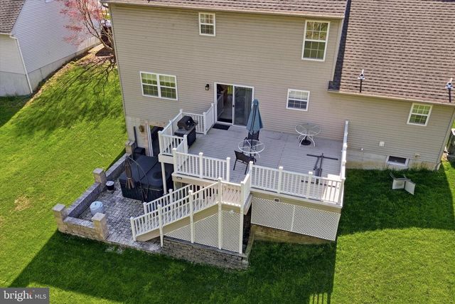 4305 RIDERS LN, Upper Chichester, PA 19061