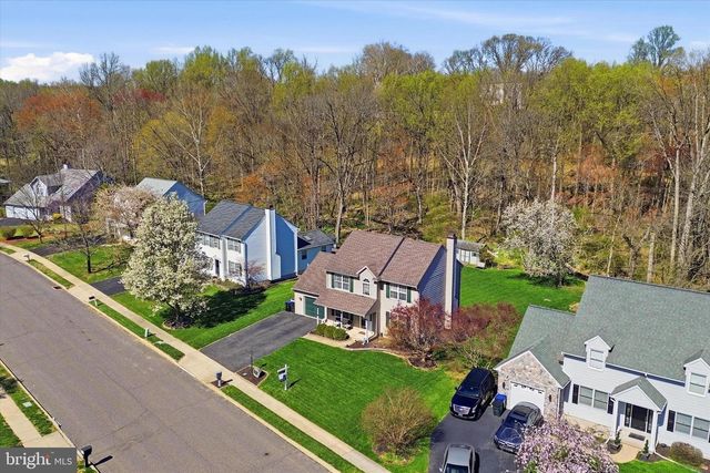 4305 RIDERS LN, Upper Chichester, PA 19061