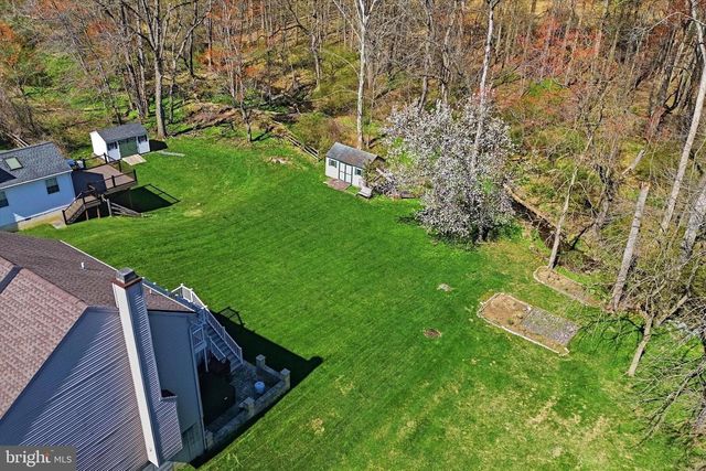 4305 RIDERS LN, Upper Chichester, PA 19061