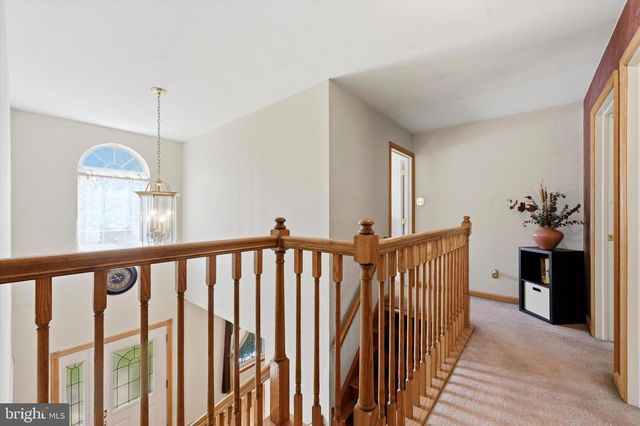 4305 RIDERS LN, Upper Chichester, PA 19061