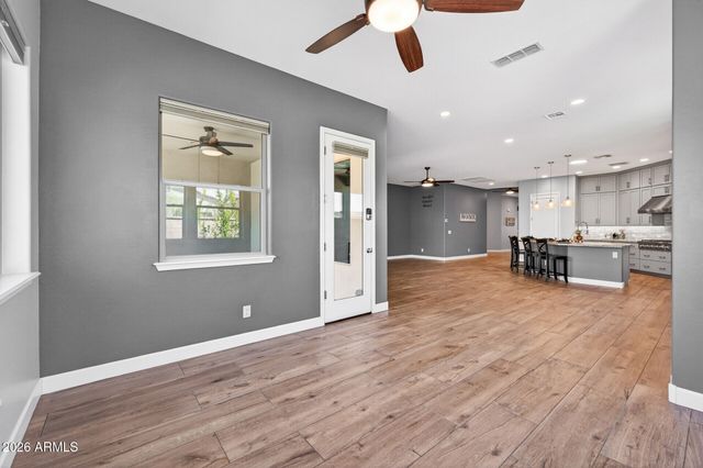 21294 W MEADOWBROOK Avenue, Buckeye, AZ 85396