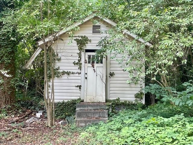 404 Western Boulevard, Lexington, NC 27295