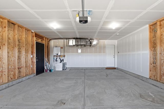 10326 W Salmonberry Rd, Cheney, WA 99004