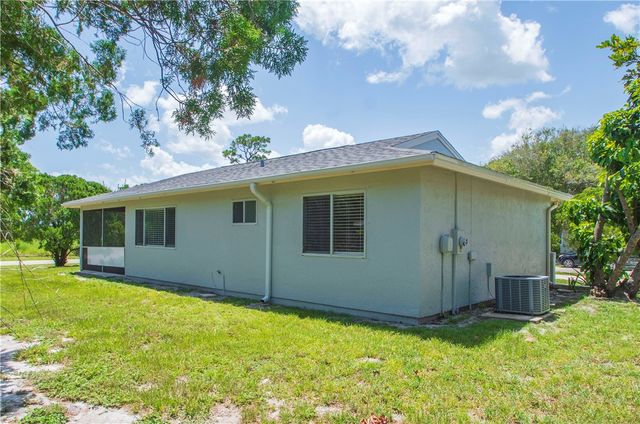 261 Mensh Avenue, Sebastian, FL 32958