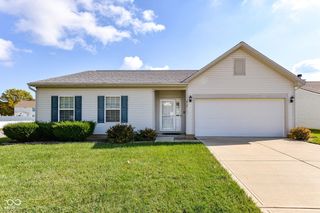 4727 Deacon Lane, Indianapolis, IN 46237