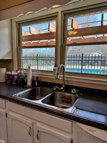 1538 Groggins Ferry Road, Nicholasville, KY 40356