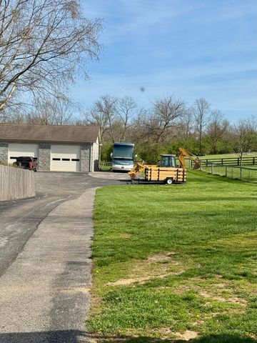 1538 Groggins Ferry Road, Nicholasville, KY 40356