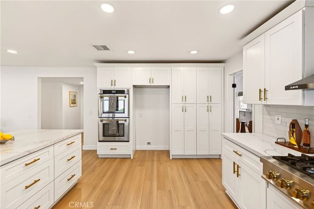 1070 S Road Runner, Anaheim, CA 92807