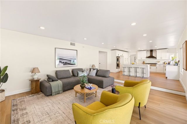 1070 S Road Runner, Anaheim, CA 92807