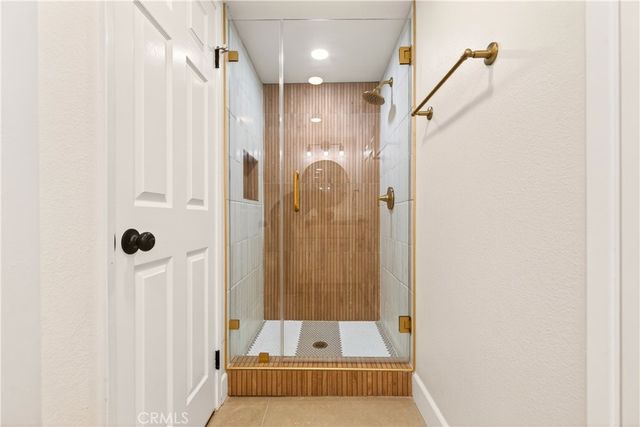 1070 S Road Runner, Anaheim, CA 92807