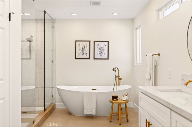 1070 S Road Runner, Anaheim, CA 92807