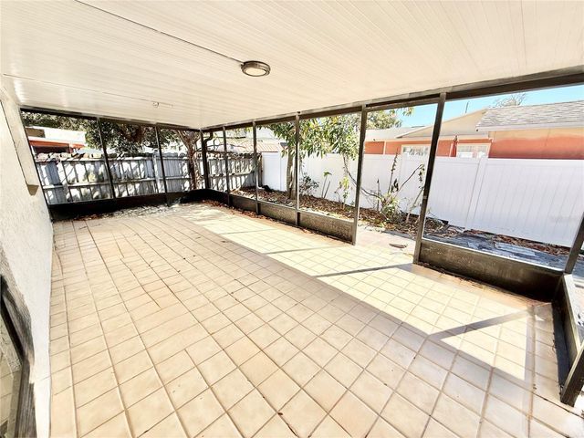 8336 JACKSON SPRINGS ROAD, Tampa, FL 33615