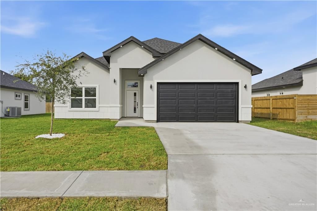 500 La Laguna Road, Mission, TX 78572