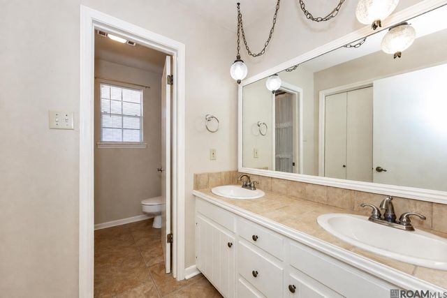 968 Bromley Dr, Baton Rouge, LA 70808