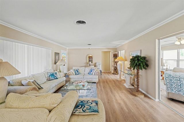 6388 21ST AVENUE N, St Petersburg, FL 33710