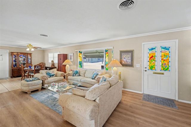 6388 21ST AVENUE N, St Petersburg, FL 33710