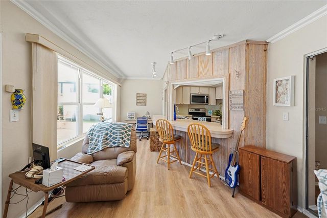 6388 21ST AVENUE N, St Petersburg, FL 33710