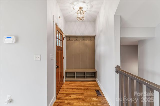 45 Tahkieostie Trail, Asheville, NC 28806