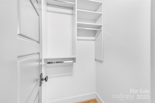 45 Tahkieostie Trail, Asheville, NC 28806