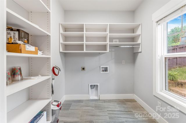 45 Tahkieostie Trail, Asheville, NC 28806