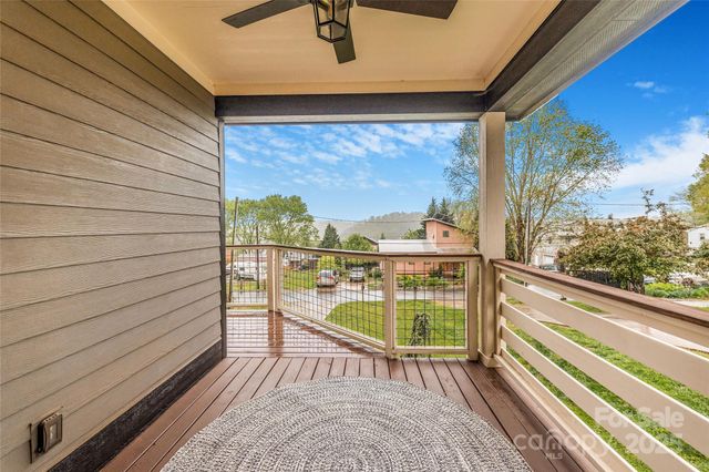 45 Tahkieostie Trail, Asheville, NC 28806