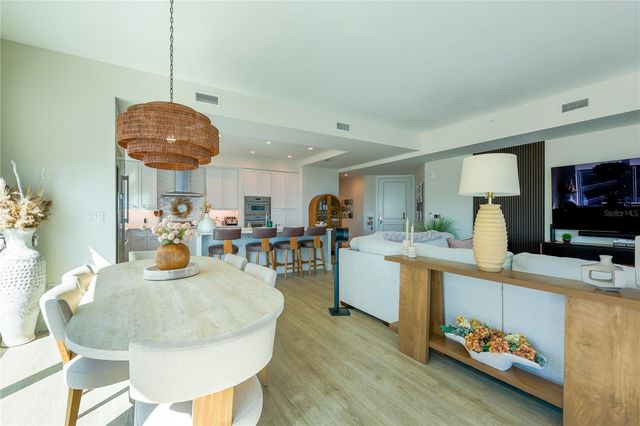 2910 W BARCELONA STREET 604, Tampa, FL 33629