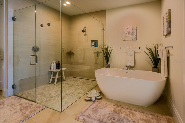 2910 W BARCELONA STREET 604, Tampa, FL 33629