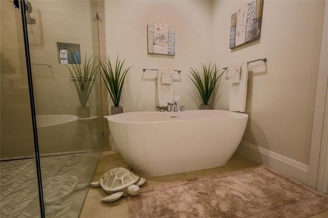 2910 W BARCELONA STREET 604, Tampa, FL 33629