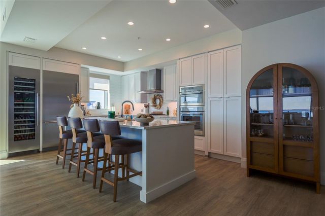 2910 W BARCELONA STREET 604, Tampa, FL 33629