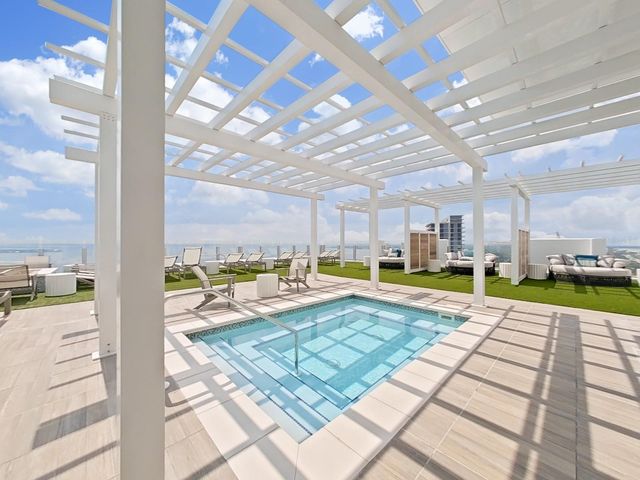 2910 W BARCELONA STREET 604, Tampa, FL 33629