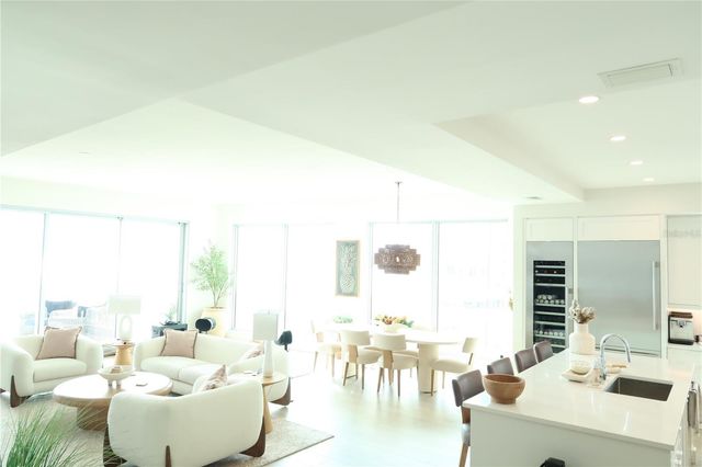 2910 W BARCELONA STREET 604, Tampa, FL 33629