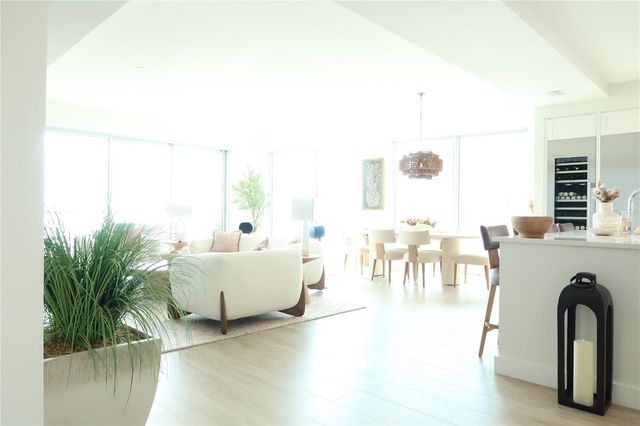 2910 W BARCELONA STREET 604, Tampa, FL 33629