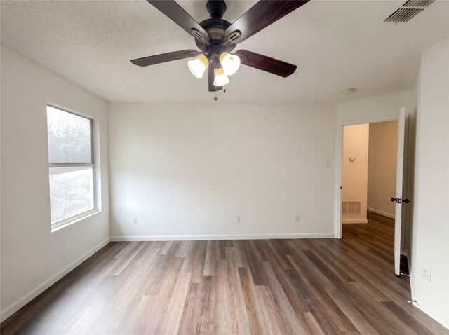 8505 Seven Oaks Lane, Denton, TX 76210