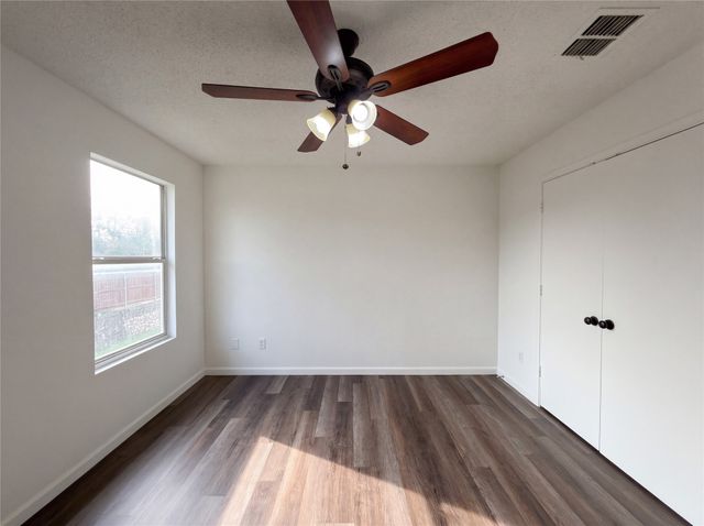 8505 Seven Oaks Lane, Denton, TX 76210