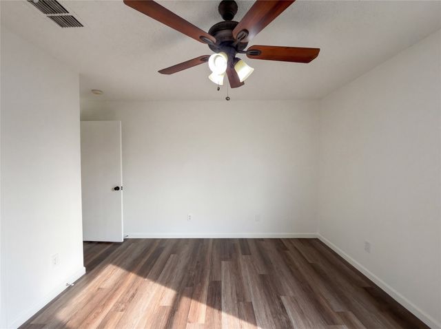 8505 Seven Oaks Lane, Denton, TX 76210